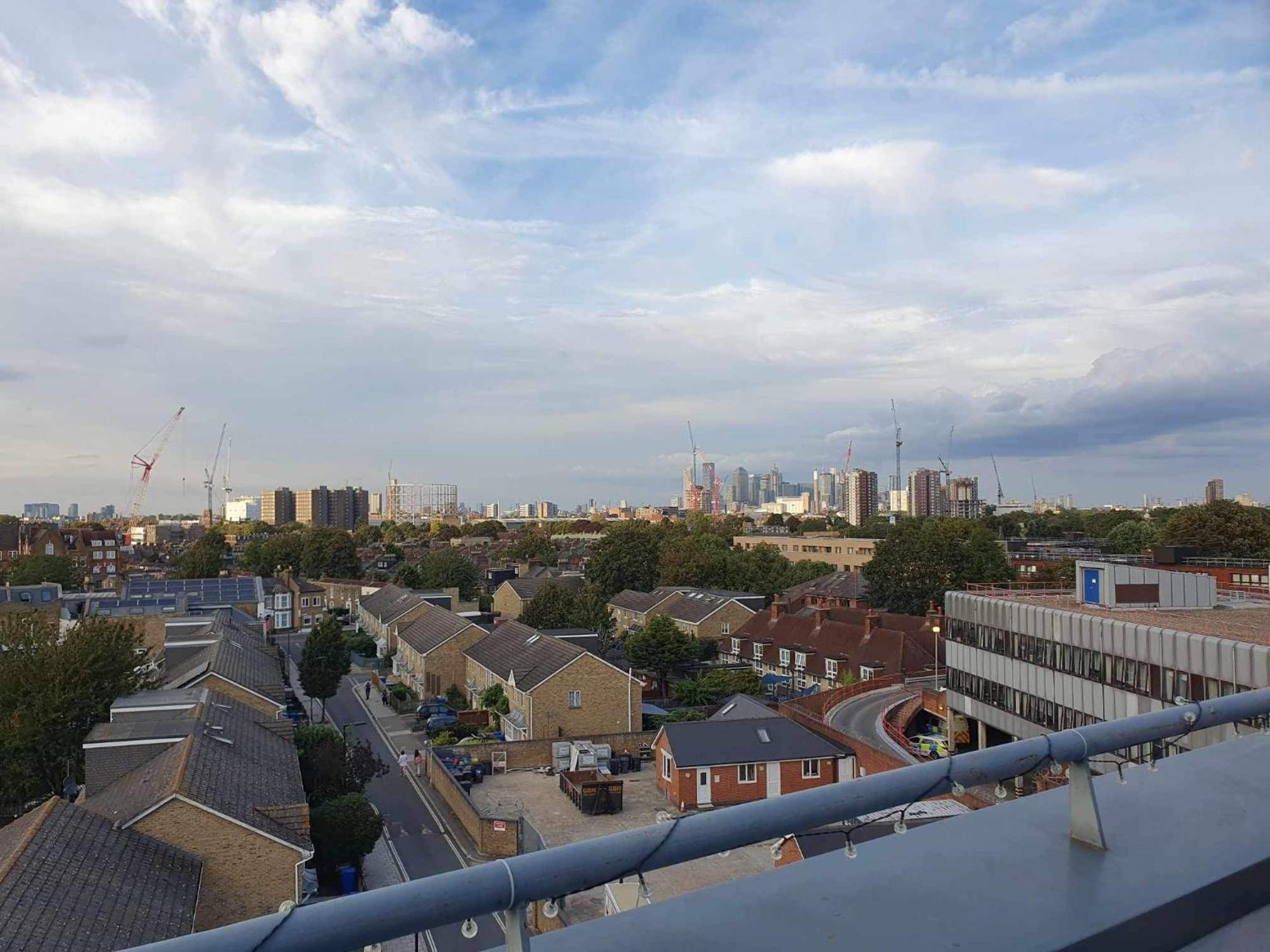 One Bedroom With Great City Views Лондон Екстериор снимка
